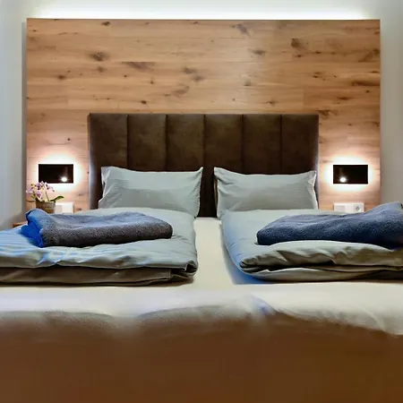 Bergkind * Гармиш-Партенкирхен